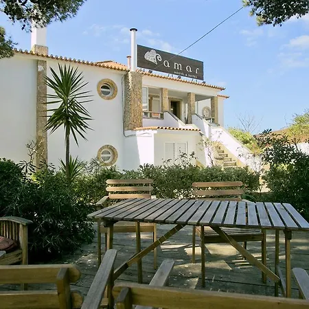 Amar & Maison d'hôtes 2*