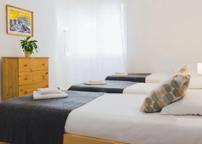 Amar & Πανσιόν Ericeira