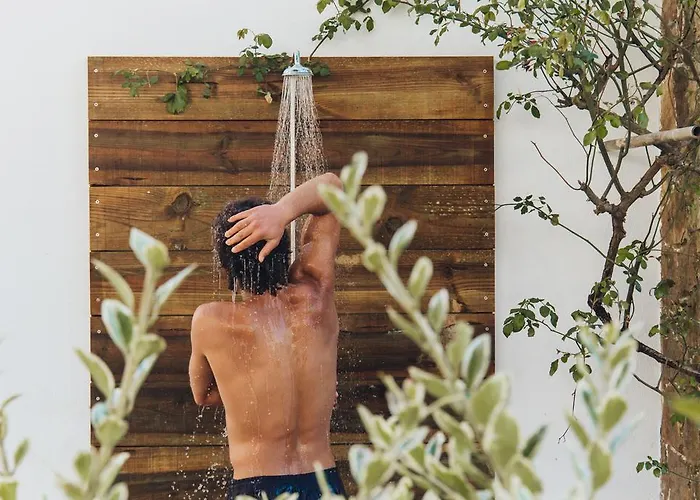 Πανσιόν Amar & 2*