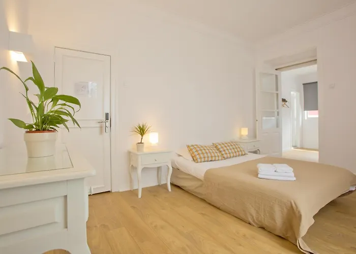 Πανσιόν Amar & Ericeira