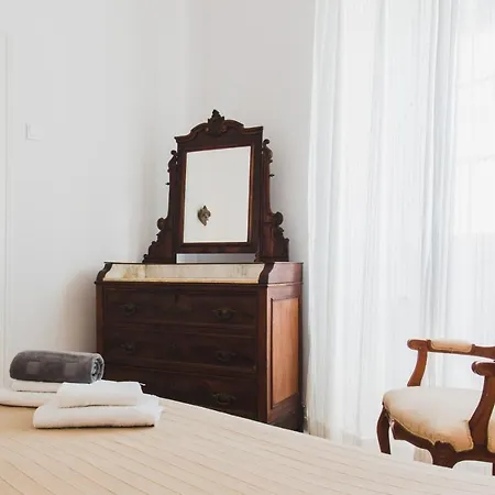 Amar & エリセイラ