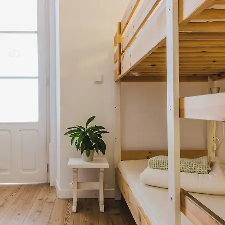 Amar & エリセイラ