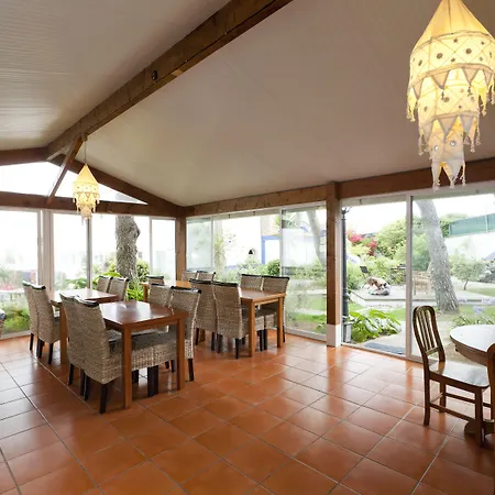 Amar & ゲストハウス エリセイラ