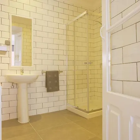 Amar & 2* エリセイラ