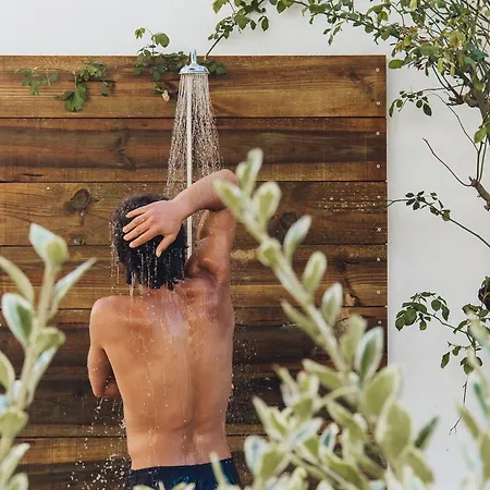 ゲストハウス Amar & 2*